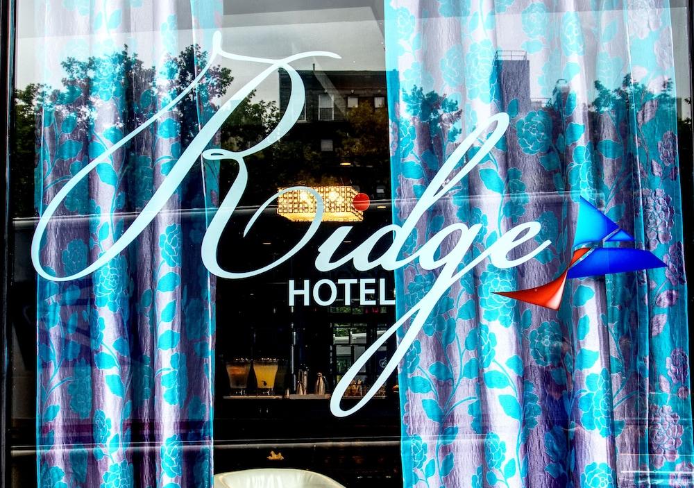 The Ridge Hotel New York Exterior photo